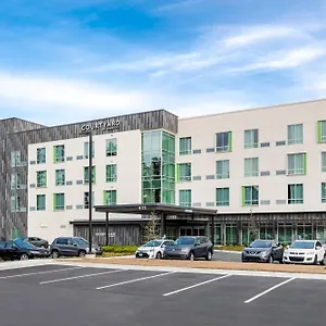 Hotel Courtyard By Marriott Airport