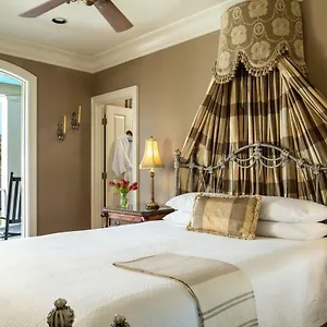 Bed & Breakfast The On West Liberty